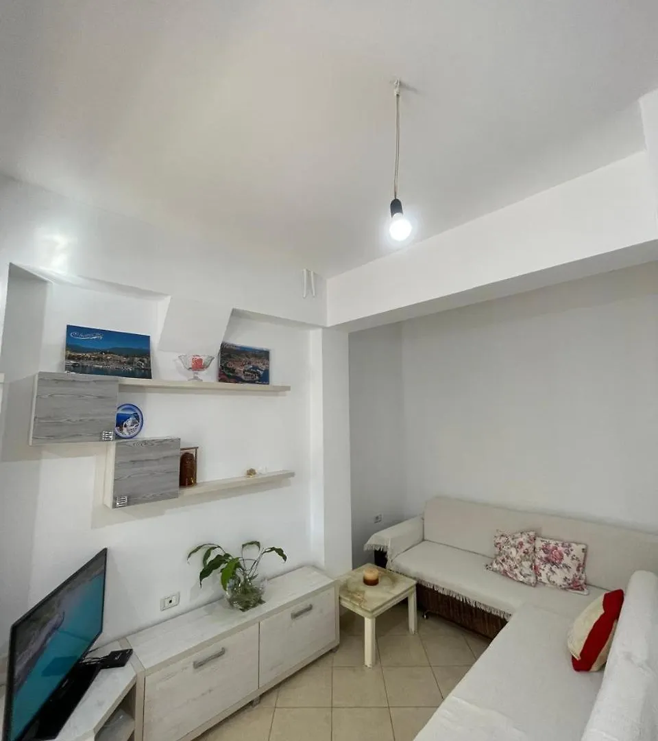 B Apartment 6 Sarande
